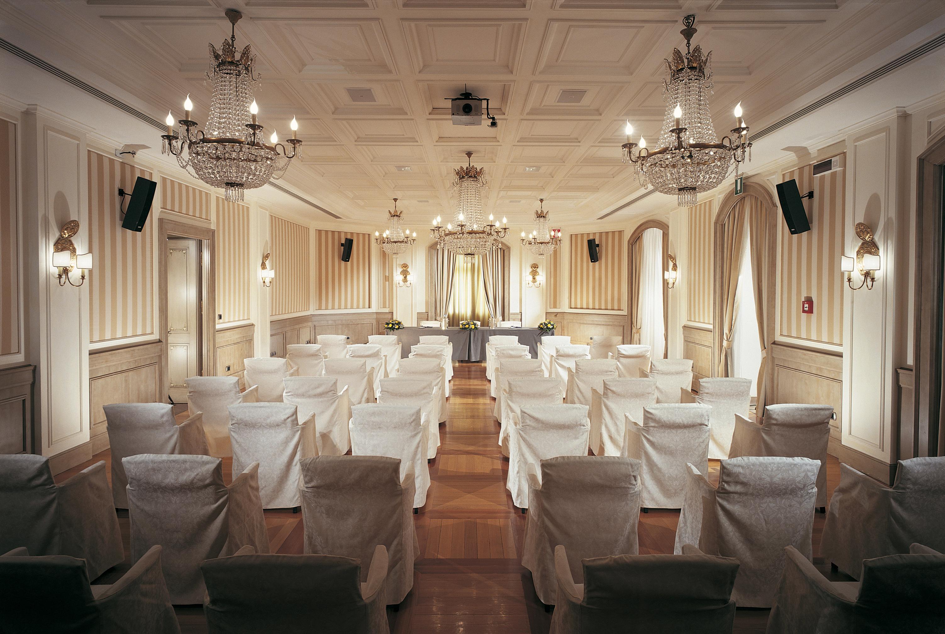 คริสตัลโล อะ ลักชัวรี คอลเลคชั่น รีสอร์ต สปา กอร์ตินา ดัมเปซโซ Hotel กอร์ตินาดัมเปซโซ ภายนอก รูปภาพ