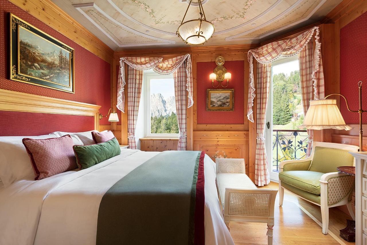 คริสตัลโล อะ ลักชัวรี คอลเลคชั่น รีสอร์ต สปา กอร์ตินา ดัมเปซโซ Hotel กอร์ตินาดัมเปซโซ ภายนอก รูปภาพ